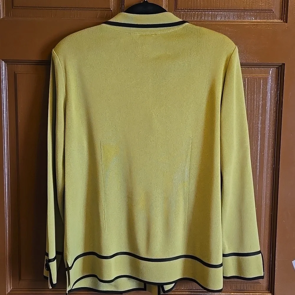 Misook-Knit chartreuse sweater with black trim Size M.